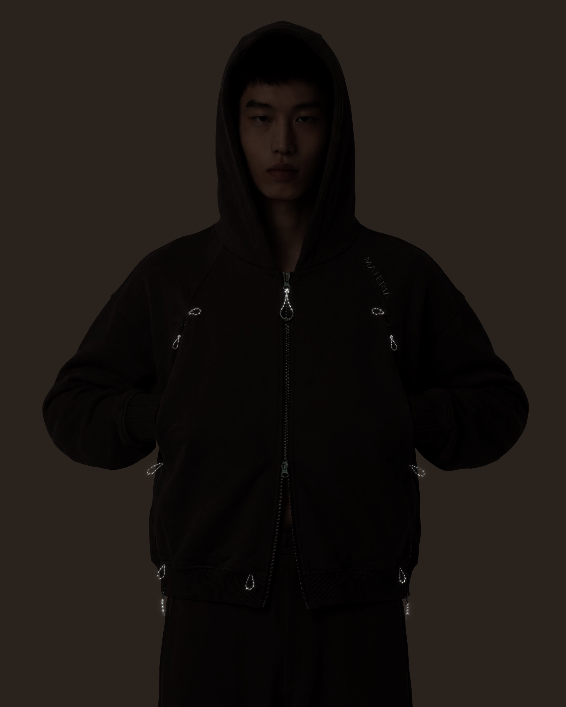 MATERIA PHYSIS_001_ZIP HOODIE_BROWN